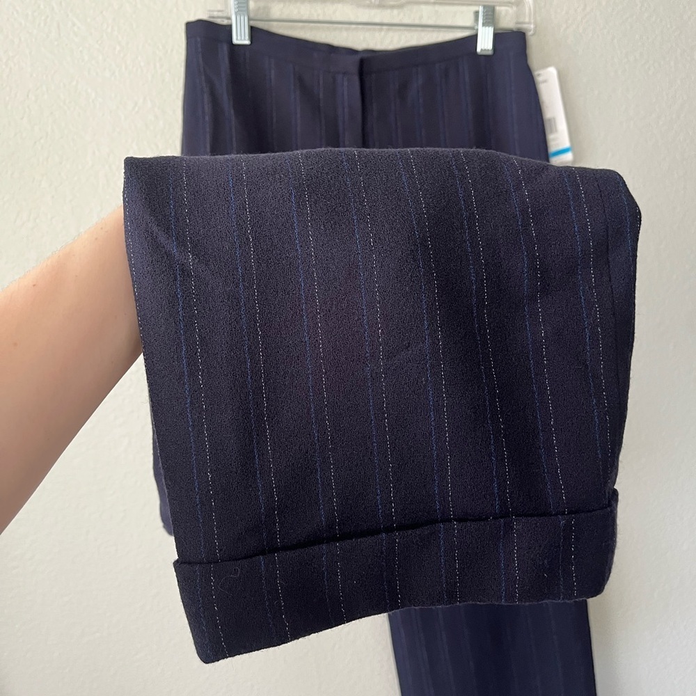 Lafayette 148 New York Navy Blue & White Pin Striped Cuffed Pants Women’s Size 4 - Picture 5 of 12